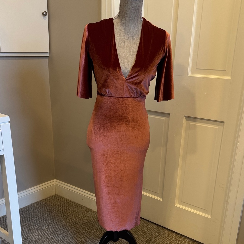 Bec + Bridge Velvet Short Sleeve Midi Dress